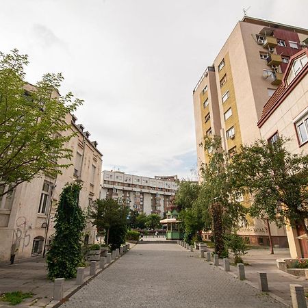 5 Star Central Studio Skopie Exterior foto